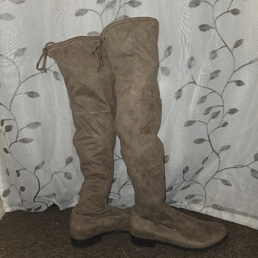 Guess Over The Knee Soft Faux Suede Boots Women's Size 6 Taupe Light Brown